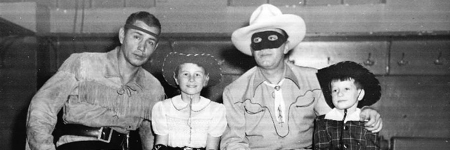 Tonto (Jay Silverheels) and The Lone Ranger (Brace Beemer) with young fans.
